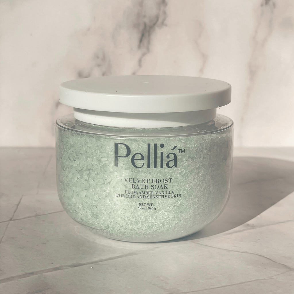 Velvet Frost Aromatherapy Bath Soak for Dry Skin | Pelliá